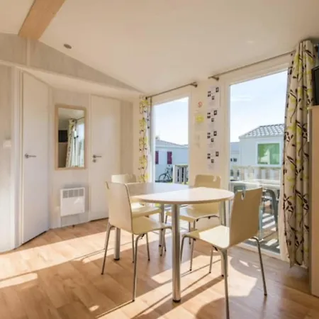 Cosy Cottage Near The Beach In A Holiday Park * Knokke-Heist